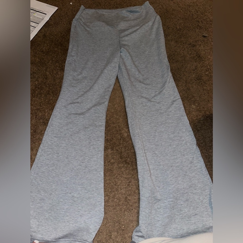 Gray bootcut stretch pants. Woman’s size large